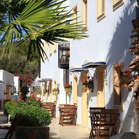 Hotel Manzara Boutique - Adults Only 3*