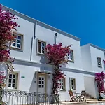 Manzara Boutique - Adults Only