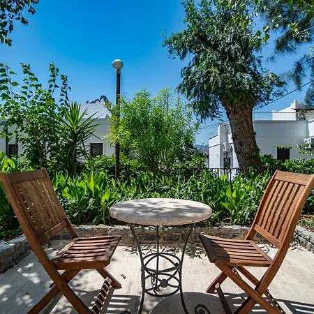 Manzara Boutique - Adults Only 3* בודרום