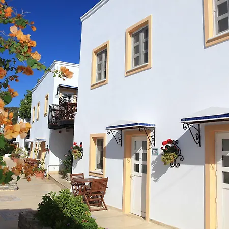 Manzara Boutique - Adults Only מלון